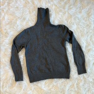 L.L. Bean Gray Cotton/Cashmere Turtleneck Sweater
